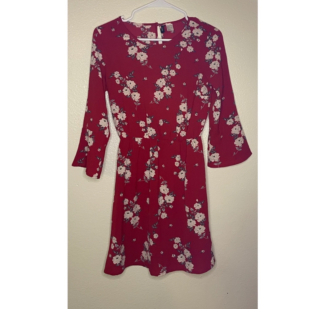 H&M/SIZE 4/ RUBY RED FLORAL